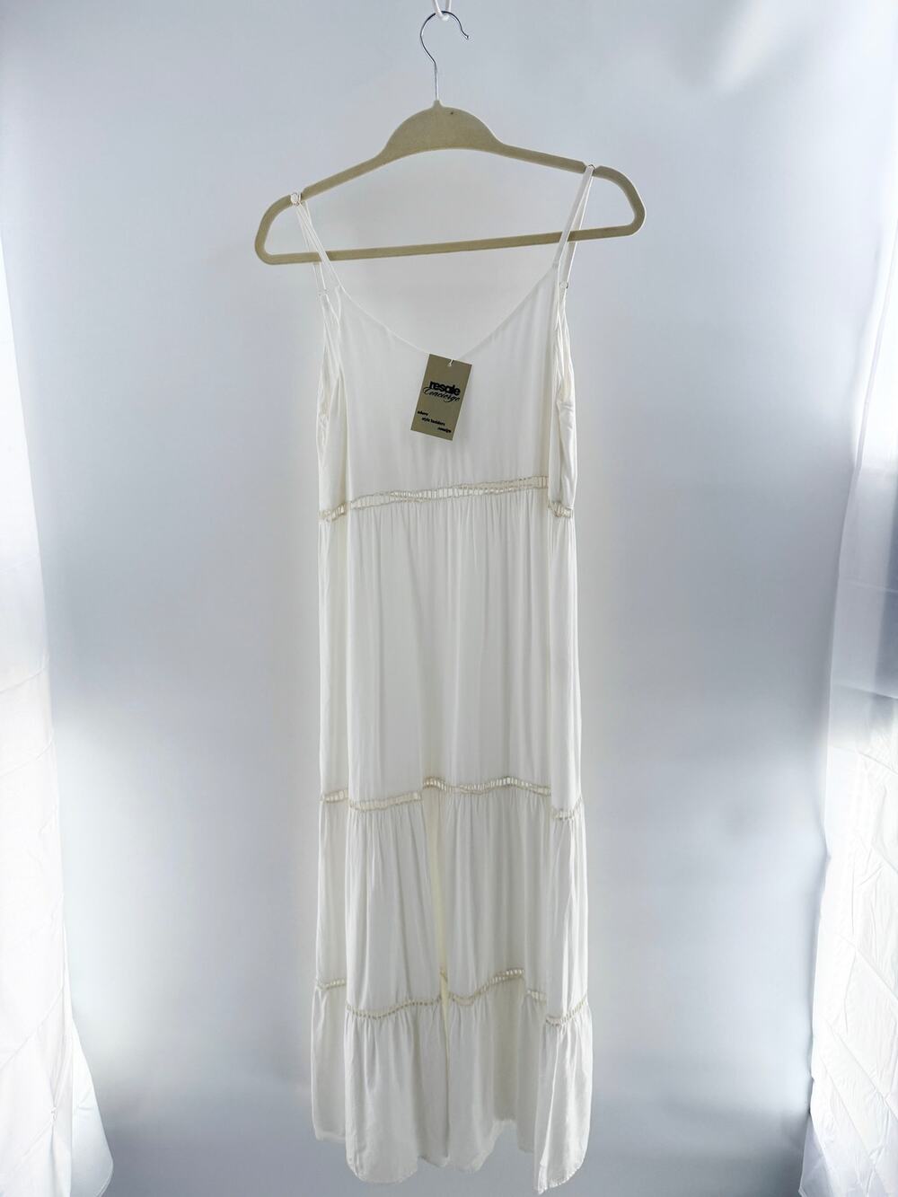 Malai Sleeveless V-Neck Cutout Trim Tiered Maxi Sundress White Women's Small